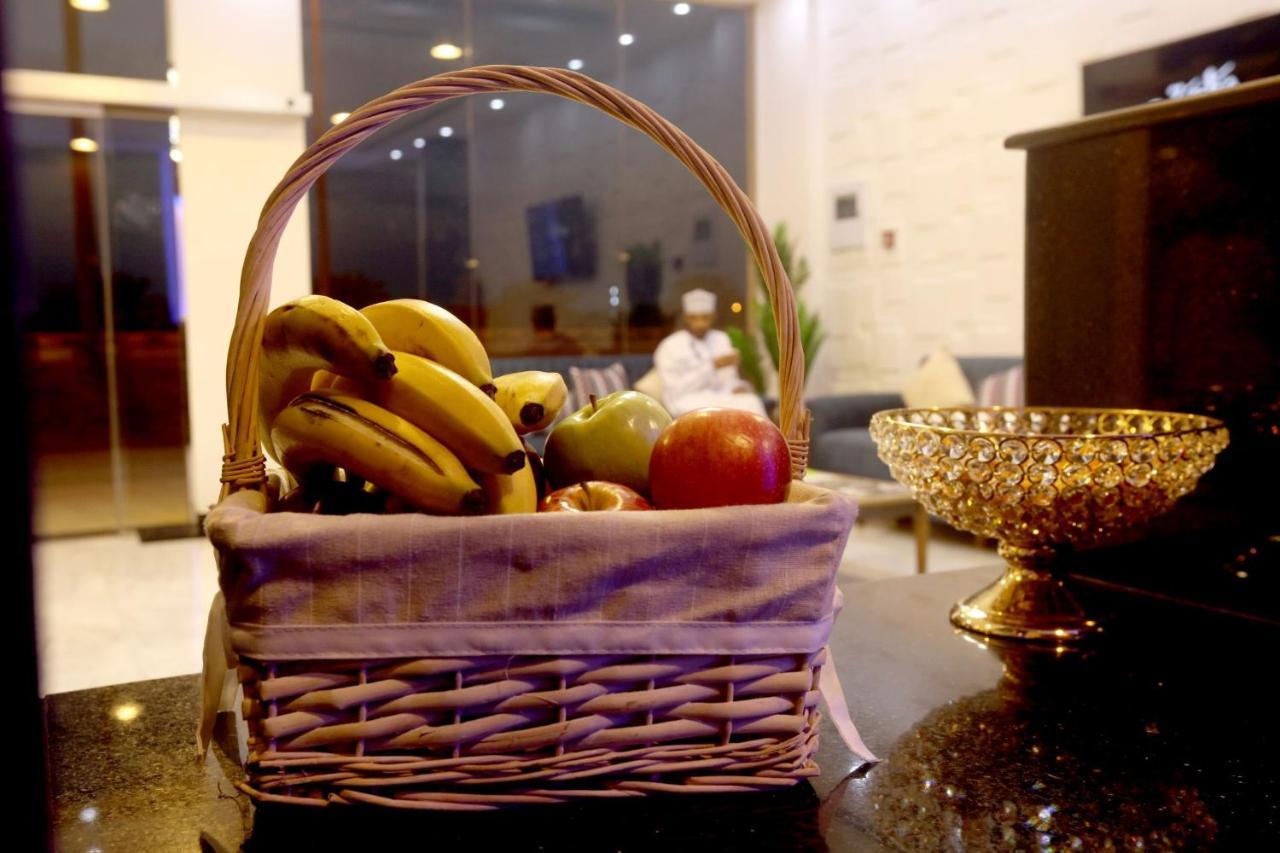 Golden Crown Hotel Alseeb Muscat Екстер'єр фото