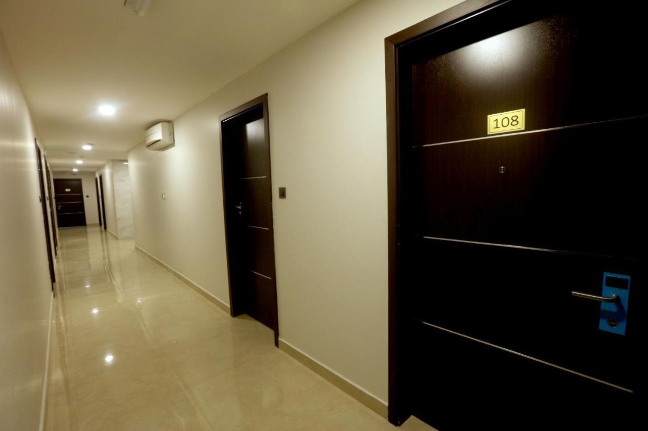 Golden Crown Hotel Alseeb Muscat Екстер'єр фото